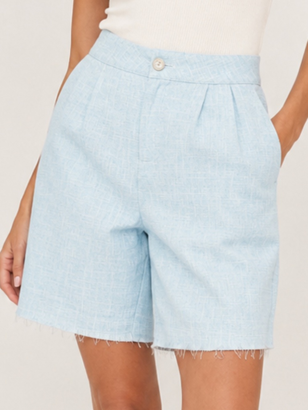 NWOT - Modern Identity Linen Like Bermuda Short - SzS